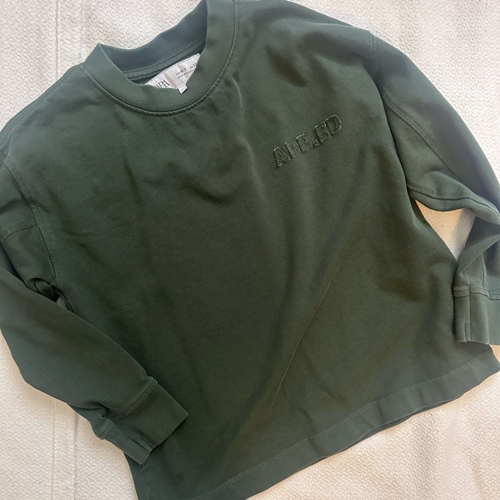 Zara Green Long Sleeve Tee Soft Comfortable Casual